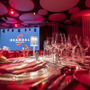 Veranstaltung: Costa Adeje: Cena-espectáculo Escándalo, Las Olas Showroom in Costa Adeje