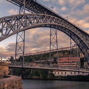 Veranstaltung: Caça ao tesouro e visita autoguiada aos pontos turísticos do Porto (Gaia), Porto Self Guided Tours in Porto