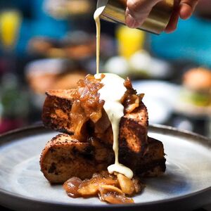 Veranstaltung: Upper West Side Socialite Bottomless Brunch at Allure, 2175 Broadway in New York