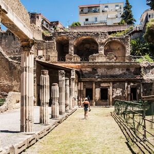 Veranstaltung: Ercolano: Tour guidato + viaggio di andata e ritorno da Napoli, Herculaneum in Ercolano