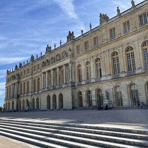 Veranstaltung: Château de Versailles : Entrée sans file d'attente + transferts en side-car + déjeuner pique-nique, Paris Bike Tour in Paris