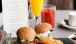 Veranstaltung: Brunch Dominical, Hotel Claridge in Madrid