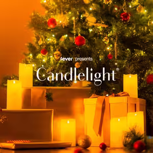 Veranstaltung: Candlelight: Weihnachtsklassiker, Konzertsaal Friedenskapelle in Münster