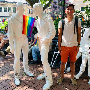 Veranstaltung: New York City Lgbtq History And Pride Tour, Christopher Park in New York