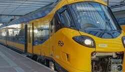 Veranstaltung: Amsterdam: Train Transfer To / From Leiden, Dam Square in Amsterdam