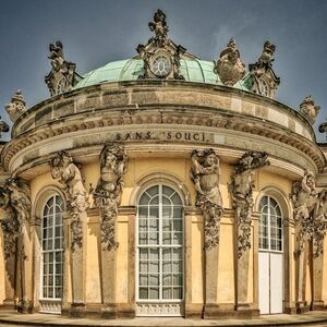 Veranstaltung: Sachsenhausen & Potsdam: Geführte Tour ab Berlin, Berlin in berlin