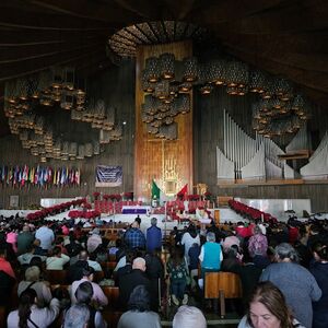 Veranstaltung: Basílica de Guadalupe: Excursión de un día desde Ciudad de México + Transporte de ida y vuelta, Basilica of Guadalupe in Mexico City