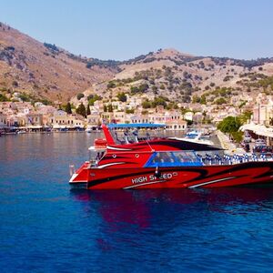 Veranstaltung: Rhodes: High-Speed Boat to Symi Island with Swim Stop at St George’s Bay, Rhodes Cruises in Rhodes