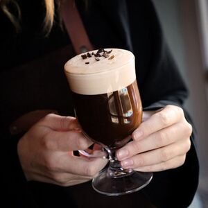 Veranstaltung: Ireland: Irish Coffee Masterclass Experience, Irish Whiskey Museum in Dublin