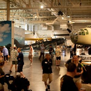 Veranstaltung: Pearl Harbor Aviation Museum + Tower Tour, Pearl Harbor Aviation Museum in Honolulu