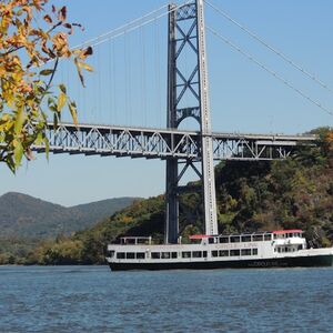 Veranstaltung: From New York: Full-Day Hudson River Cruise to Bear Mountain, Circle Line Sightseeing Cruises in New York