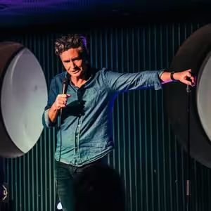 Veranstaltung: Magic Mic Comedy, Potts Point Hotel in 