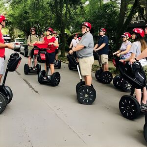 Veranstaltung: 2.5hr Guided Segway Tour of Historic Atlanta, 160 Ted Turner Dr NW in Atlanta