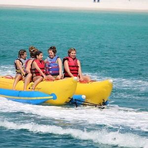 Veranstaltung: Small-Group Banana Boat Ride at Miramar Beach Destin, Miramar Beach Parasail in Destin