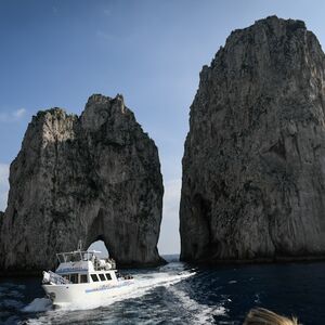 Veranstaltung: Capri: tour dell'isola + Grotta Azzurra e pranzo da Napoli, Day Trips from Naples in Naples