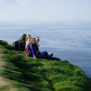 Veranstaltung: Galway to Cliffs of Moher Bus: Half-Day Express Tour, Day Trips from Galway in Galway