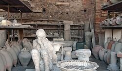 Veranstaltung: Pompei, Ercolano e Vesuvio: Biglietti Skip The Line + Viaggio di andata e ritorno da Pompei, Day Trips from Naples in Naples
