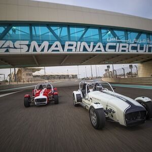 Veranstaltung: Yas Marina Circuit: Formula Yas 3000 or Caterham Seven 360 Driving Experience, North Oasis - Yas Marina Circuit in Abu Dhabi