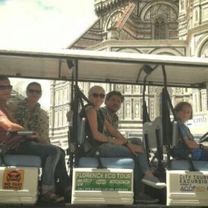 Veranstaltung: Firenze: Grande Eco-Tour di auto elettriche, Florence Audio Guides in Florence