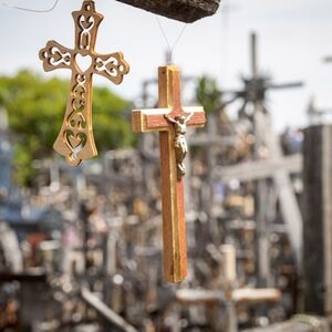 Veranstaltung: Hill of Crosses & Šiauliai: Roundtrip from Vilnius, Vilnius Cathedral in Vilnius