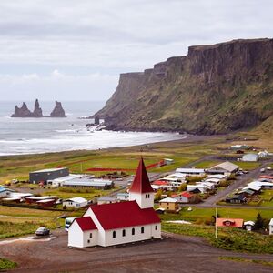 Veranstaltung: Vik, Skógafoss Waterfall & Black Sand South Iceland: Guided Tour + Transport, South Iceland Day Trips from Reykjavik in Reykjavík