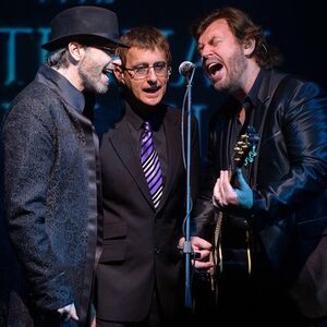 Veranstaltung: The Australian Bee Gees Show: A Tribute to the Bee Gees at the Excalibur Hotel and Casino, Luxor Hotel and Casino in Las Vegas