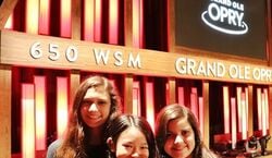 Veranstaltung: Grand Ole Opry Backstage Tour, Grand Ole Opry in Nashville-Davidson metropolitan government (balance)