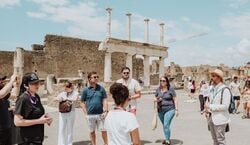 Veranstaltung: Pompei e Ercolano: Biglietto con accesso rapido + Tour guidato + Viaggio di andata e ritorno da Napoli, Day Trips from Naples in Naples
