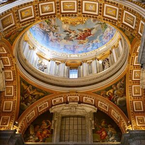 Veranstaltung: Basilica di San Pietro, Piazza e Grotte Papali: Visita guidata pomeridiana, St. Peter's Basilica in Rome