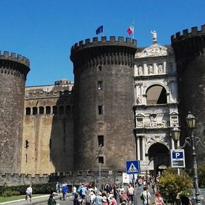 Veranstaltung: Napoli: Tour guidato del Palazzo Reale e dei Quartieri Spagnoli, Royal Palace of Naples in Naples