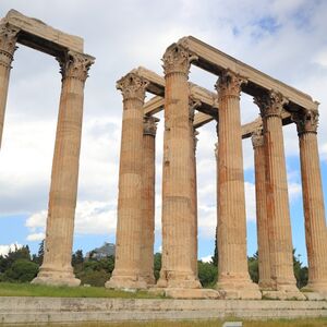 Veranstaltung: Temple of Olympian Zeus: Entry Ticket + Digital Hellenic Heritage Guide, Temple of Olympian Zeus in Athens