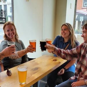 Veranstaltung: Lancaster History and Craft Beer Walk, 38 Penn Square in Lancaster