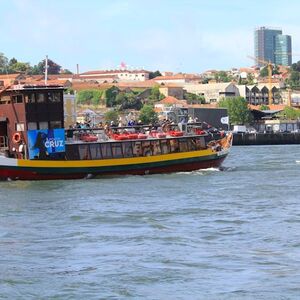 Veranstaltung: Porto: Cruzeiro pelas Seis Pontes do Rio Douro saindo da Ribeira, Porto River Cruises in Porto