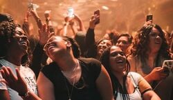 Veranstaltung: Trap Karaoke - 21 + W/ ID, Aztec Theatre in San Antonio