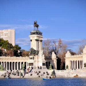 Veranstaltung: Parque del Retiro de Madrid: Visita guiada de 2,5 horas con degustación de tapas, Madrid in madrid