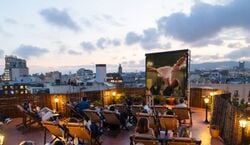 Veranstaltung: Open-Air Rooftop Cinema en El Palace Barcelona, Hotel El Palace Barcelona in Barcelona