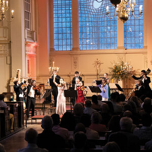 Veranstaltung: The Four Seasons and The Lark Ascending by Candlelight in Llandaff Cathedral, Llandaff Cathedral in Exeter