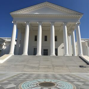 Veranstaltung: Scavenger Hunt in Downtown Richmond / Capitol Square, Capitol Square in Virginia