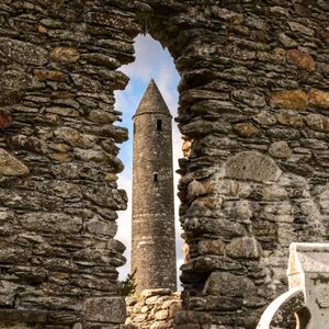 Veranstaltung: Day Tour From Dublin: Kilkenny, Wicklow Mountains & Glendalough, Cliffs of Moher Tours from Dublin in Dublin