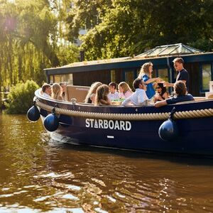 Veranstaltung: Amsterdam: Canal Booze Cruise with Unlimited Drinks, Amsterdam Centraal in amsterdam