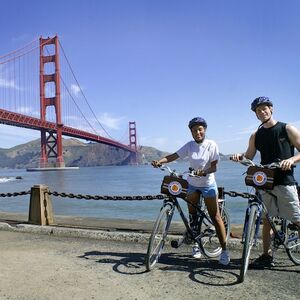 Veranstaltung: Golden Gate Bridge to Sausalito: Guided Bike Tour from San Francisco, Bay City Bike in San Francisco