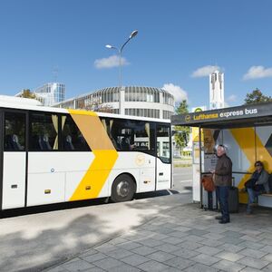 Veranstaltung: Lufthansa Express Bus: Flughafen München - Innenstadt, Blitz Music Club in München