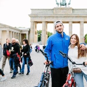 Veranstaltung: Berlin: Halbtägige Fahrrad Tour mit Fat Tire Tours, Babylon in Berlin