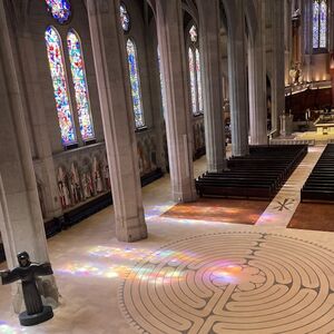 Veranstaltung: Grace Cathedral: Entry Ticket + Self-Guided Tour, Grace Cathedral in San Francisco