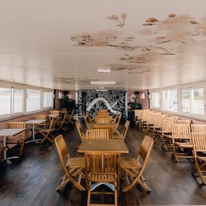 Veranstaltung: Bordeaux : Croisière guidée sur la Garonne avec un verre et un canelé, Bordeaux Day Cruises in Bordeaux