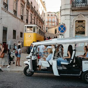 Veranstaltung: Lisboa: Passeio de boas-vindas de 2 horas em Eco Tuk Tuk, Lisbon Tuk Tuk Tours in Lisbon