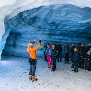 Veranstaltung: Langjökull Glacier: Guided Tour with Transport from Reykjavík, Glacier Discovery Day Trips from Reykjavik in Reykjavík