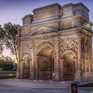 Veranstaltung: Orange : Arc de triomphe, musée d'art et d'histoire et théâtre romain, Theatre Antique in Orange