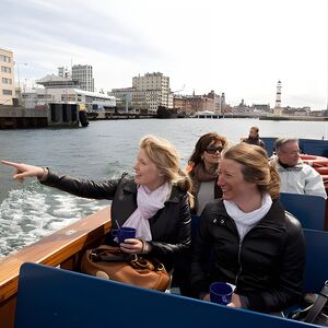 Veranstaltung: Canal Sightseeing Boat Tour of Malmö, Rundan Boat Sightseeing in Malmö in Malmö