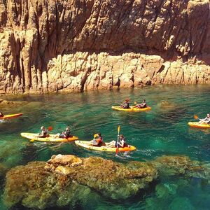 Veranstaltung: Excursión de kayak y esnórquel en La Costa Brava desde Barcelona, Kayak & Snorkel Day Tour in La Costa Brava - Meeting Point in Girona